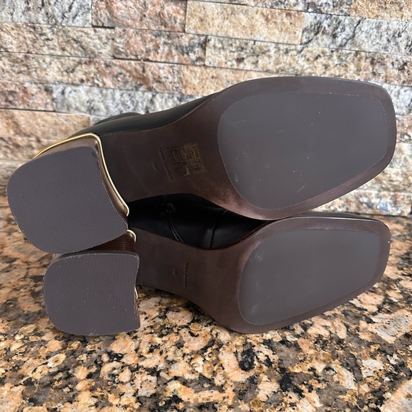 TORY BURCH Zip-Up Stretch Boot - Picture 10 of 11